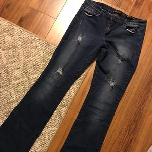 Khloe Kardashian boot cut slim jean size 12